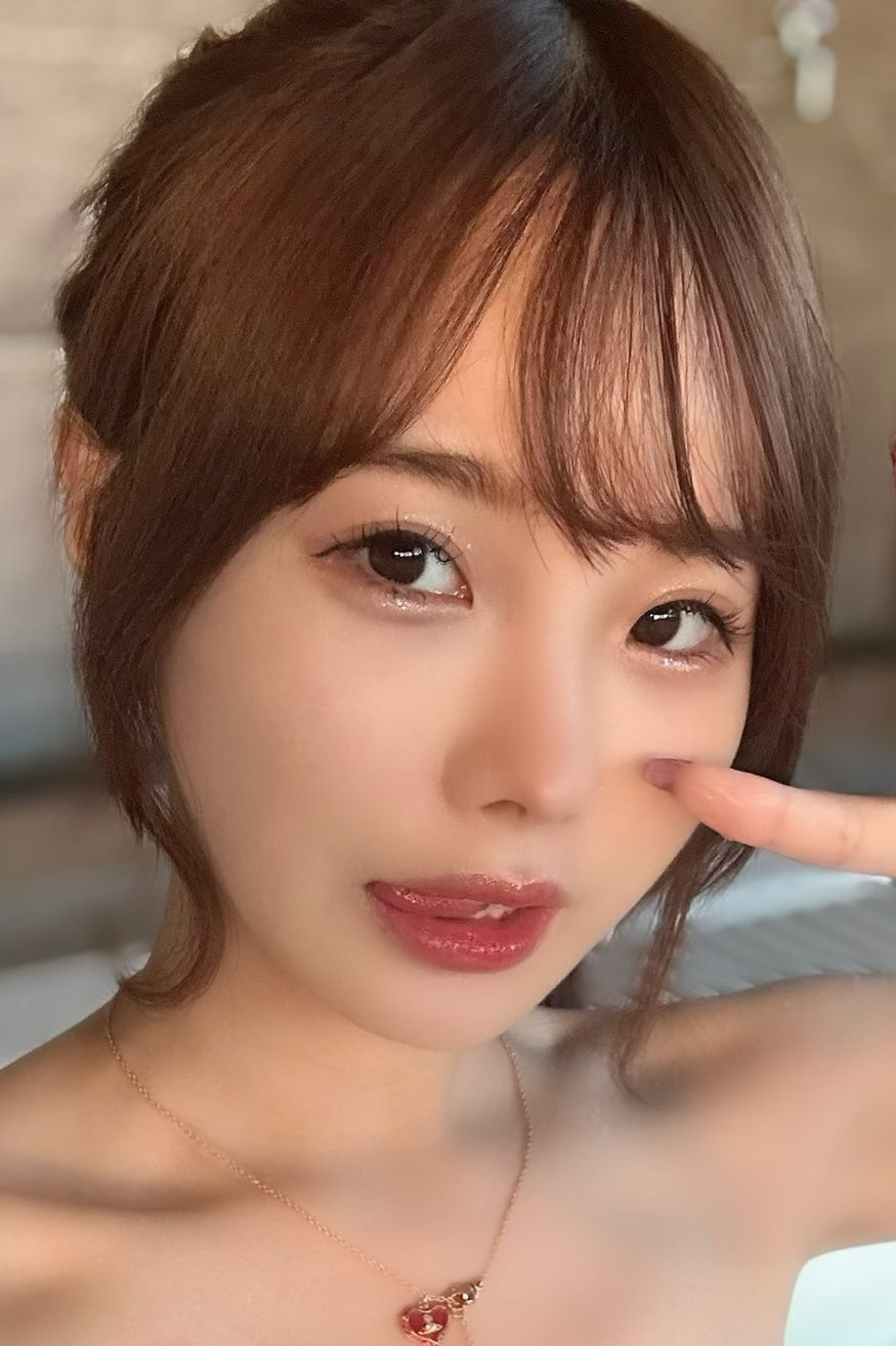 松本一香 (松本いちか,Ichika Matsumoto)