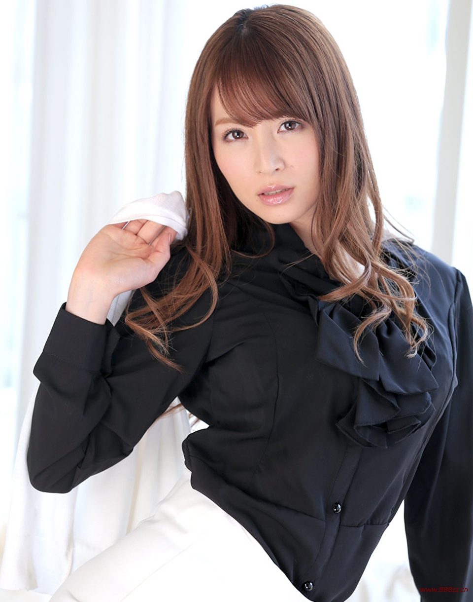 大桥未久（日文名：おおはしみく）